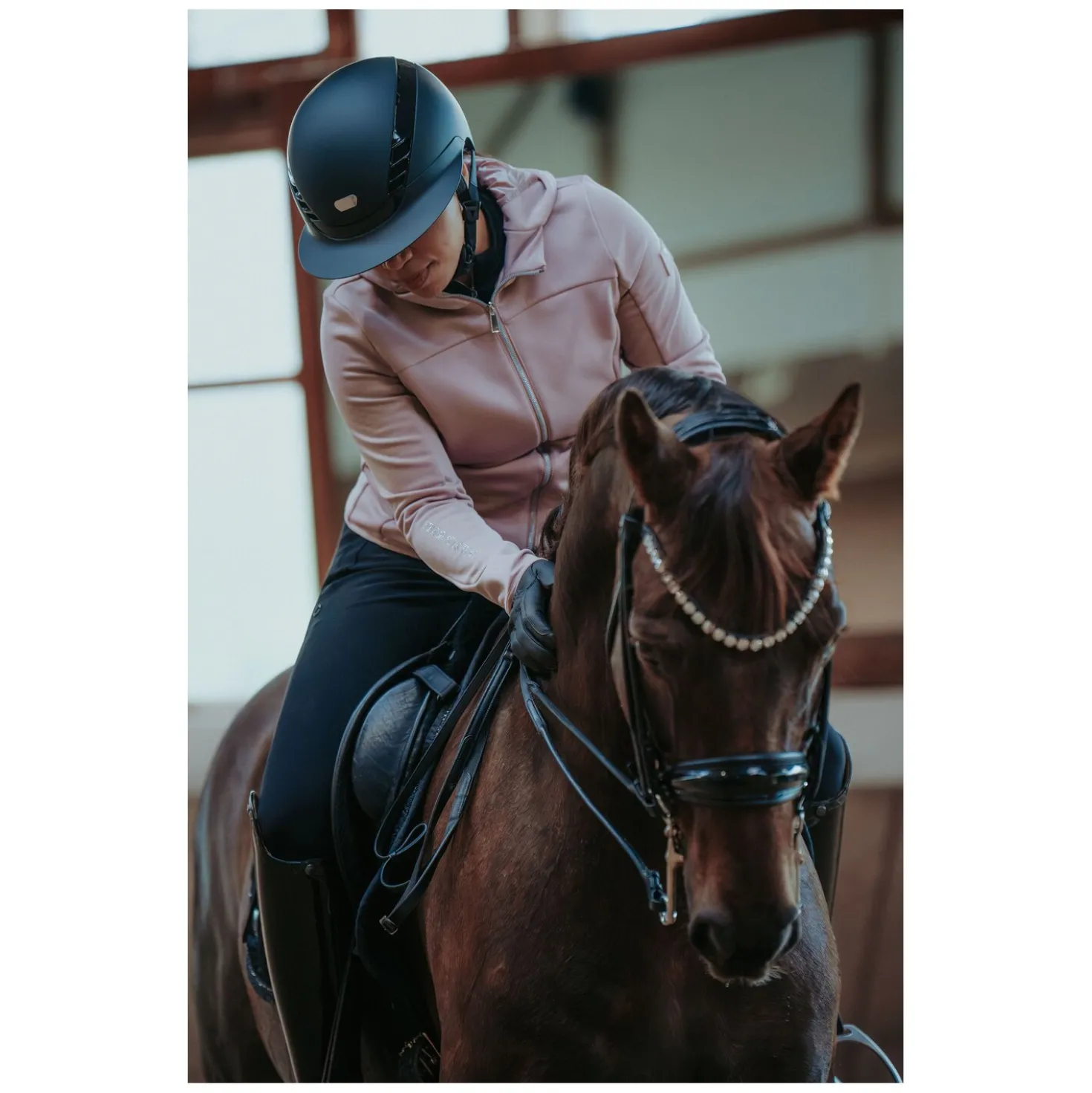 ABUS PIKEUR Reithelm AirLuxe Pure Long Visor