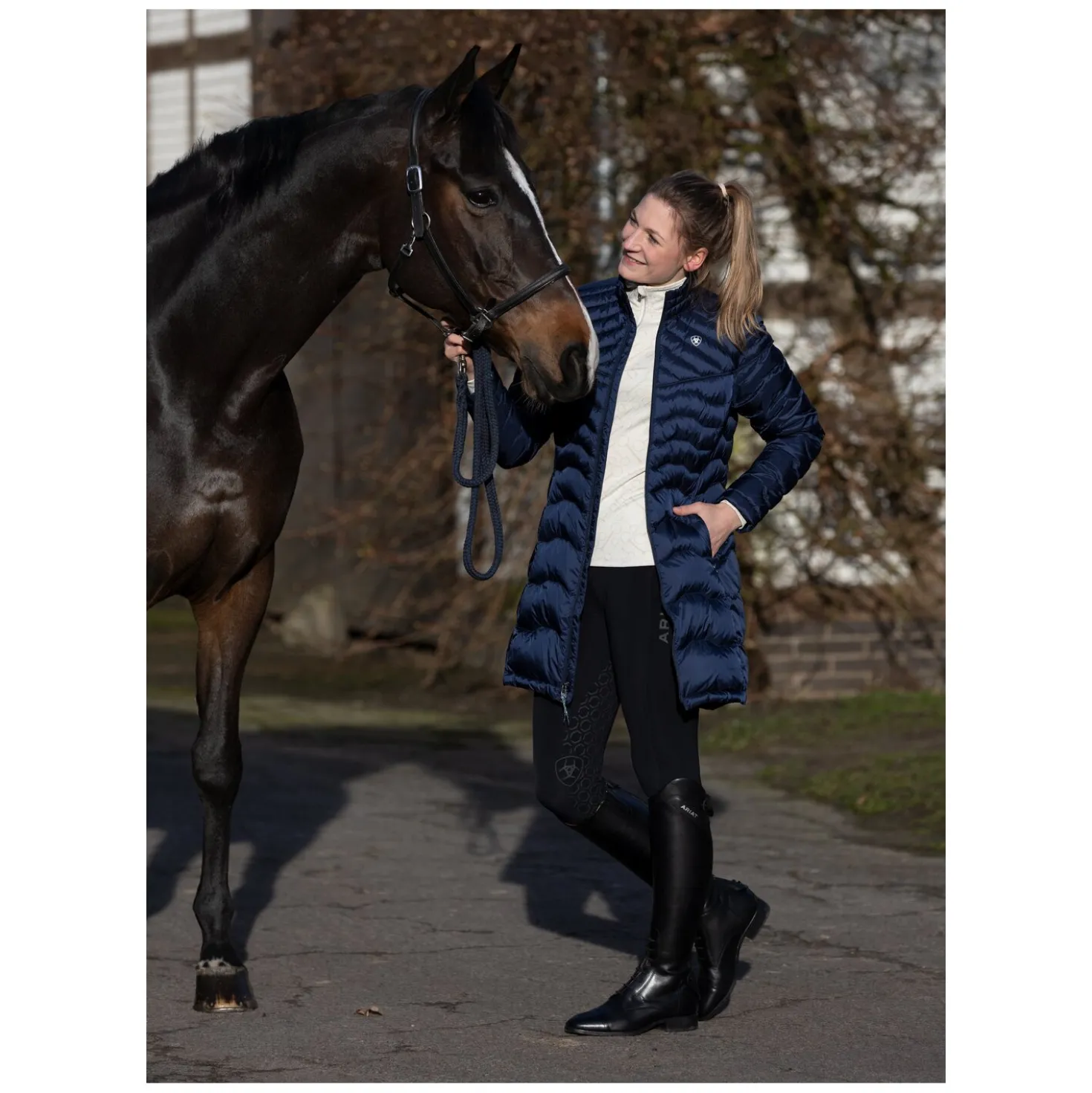 ARIAT Daunenmantel Ideal Down