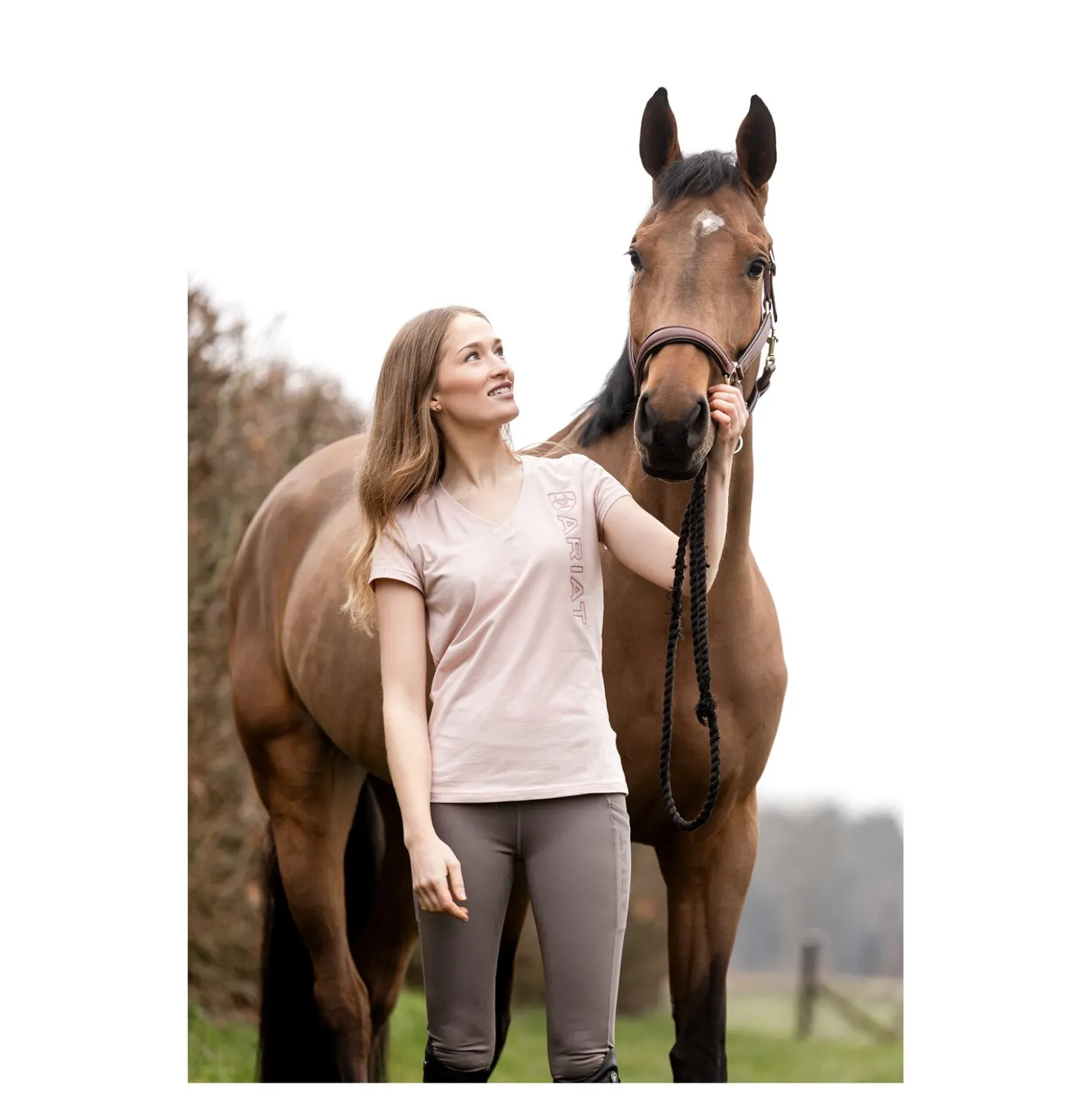 ARIAT T-Shirt Vertical-Logo Tee für Damen