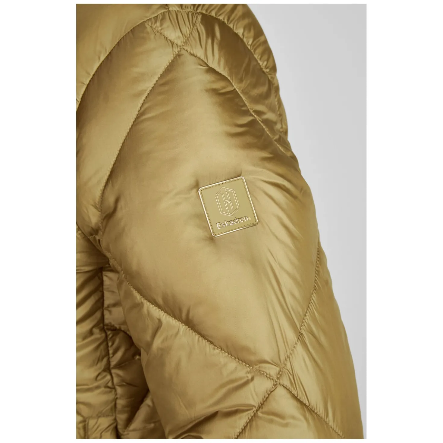 ESKADRON Heritage Steppjacke in Glanzoptik