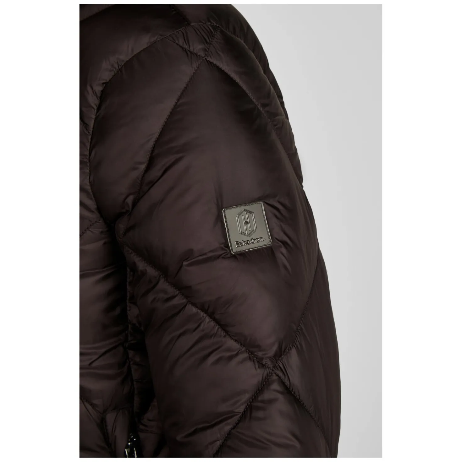 ESKADRON Heritage Steppjacke in Glanzoptik